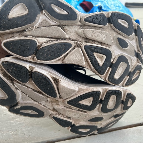 ☀️3/$25 Hoka Bondi 8 Black Sneakers 8.5 Women’s - Picture 7 of 7
